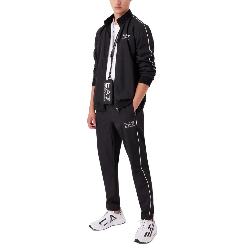 EMPORIO ARMANI EA7 FW23 Logo