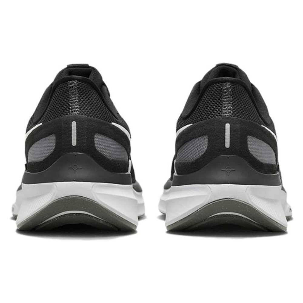 Nike Zoom Structure 25