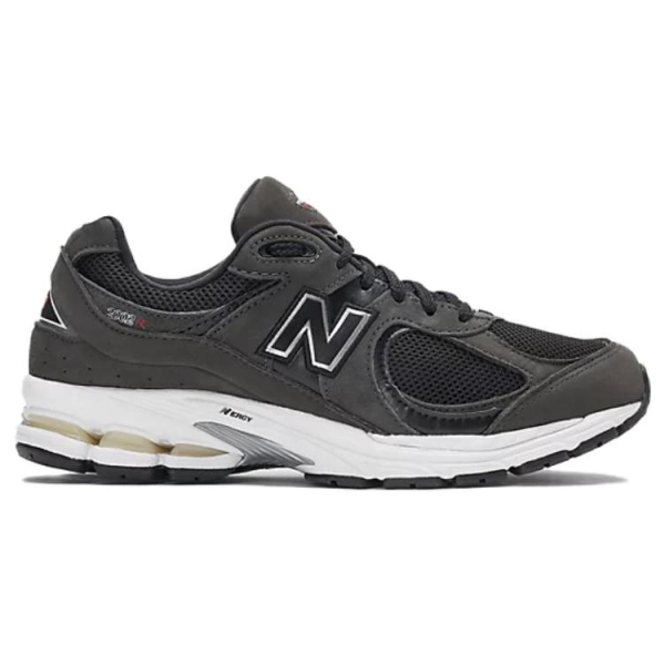 New Balance NB 2002R