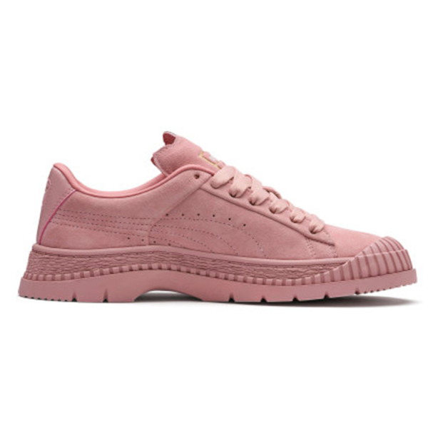Hello Kitty/ x PUMA Utility