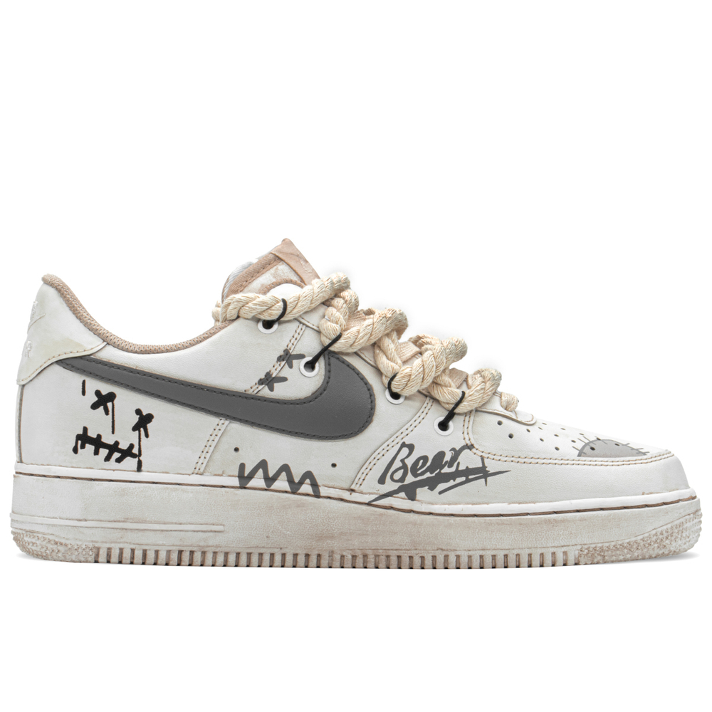 【 】 Nike Air Force 1