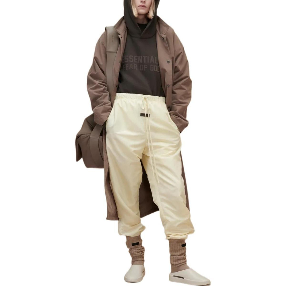 Fear of God Essentials FW22 Essentials Hoodie Wood Off Black Logo