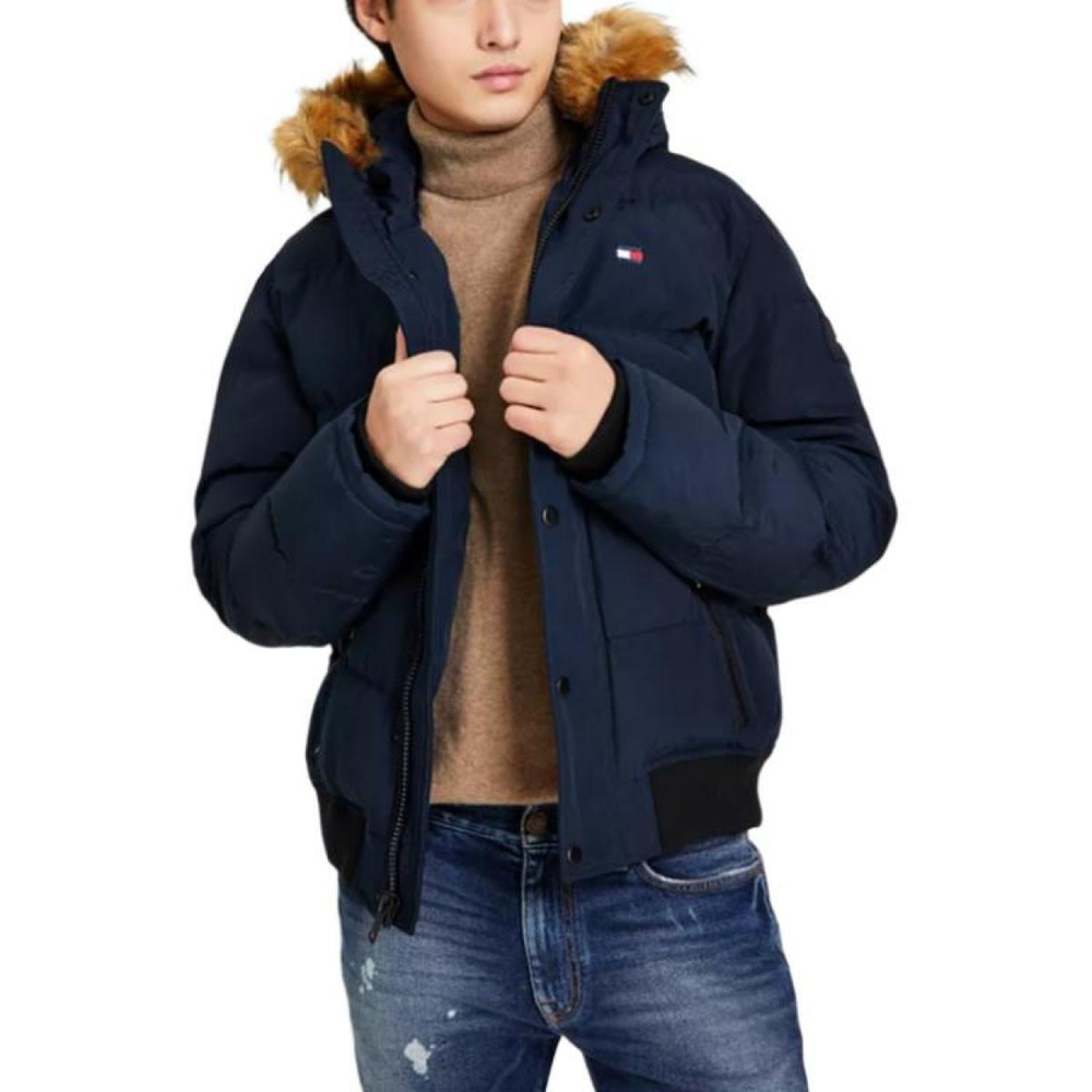 Tommy Hilfiger Logo