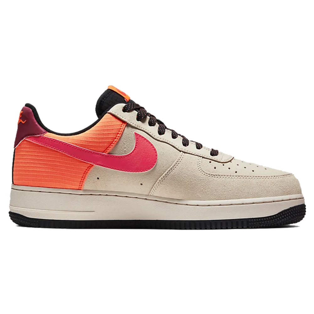 Nike Air Force 1 07 LV8 2
