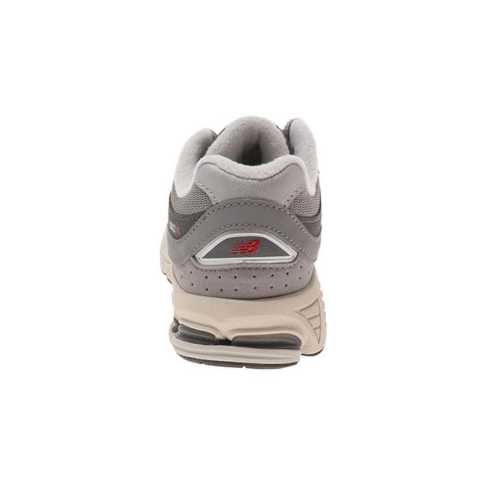 New Balance NB 2002R