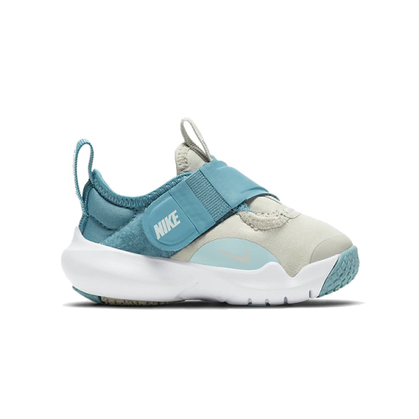 Nike Flex Advance