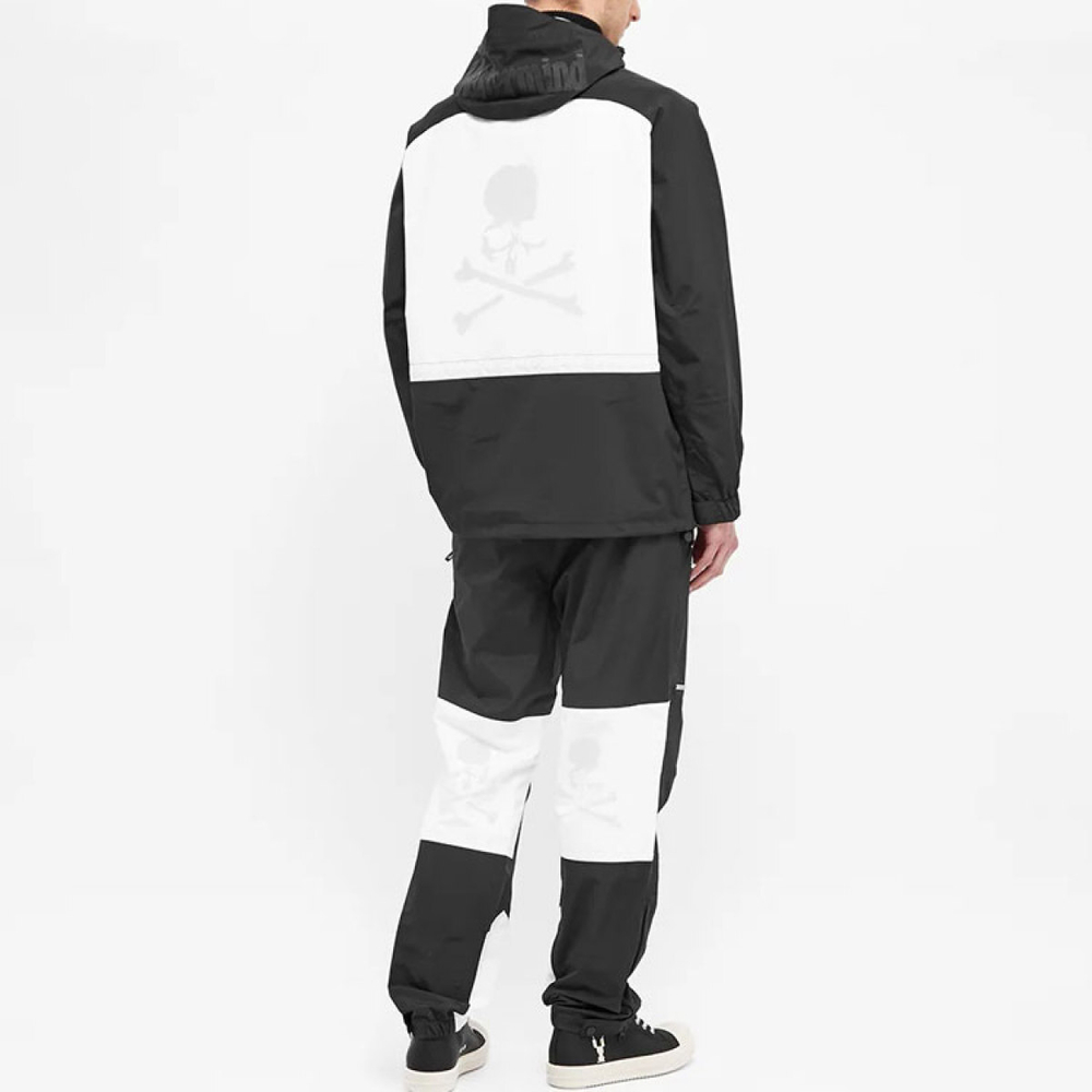 Timberland x MASTERMIND WORLD Logo