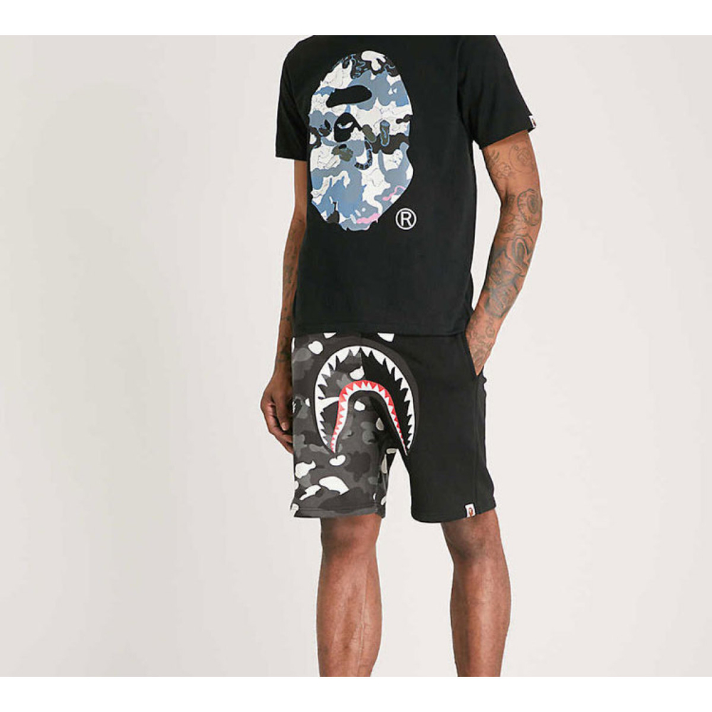 A BATHING APE