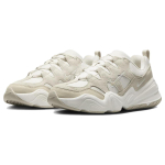 Nike Tech Hera