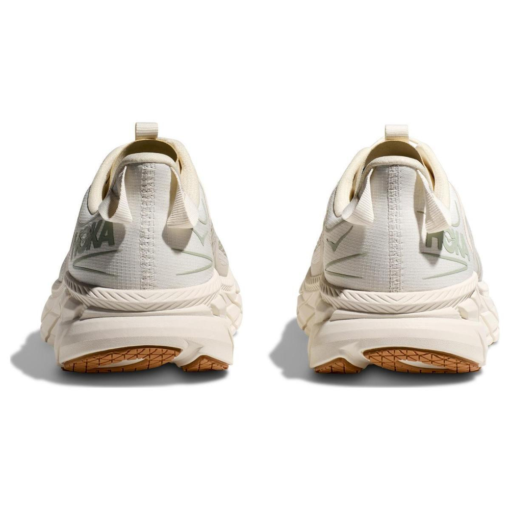 Satisfy x HOKA ONE ONE