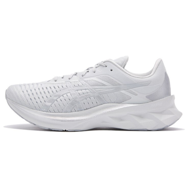Asics Novablast 1