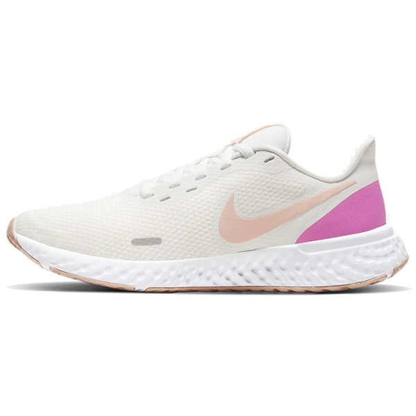 Nike REVOLUTION 5