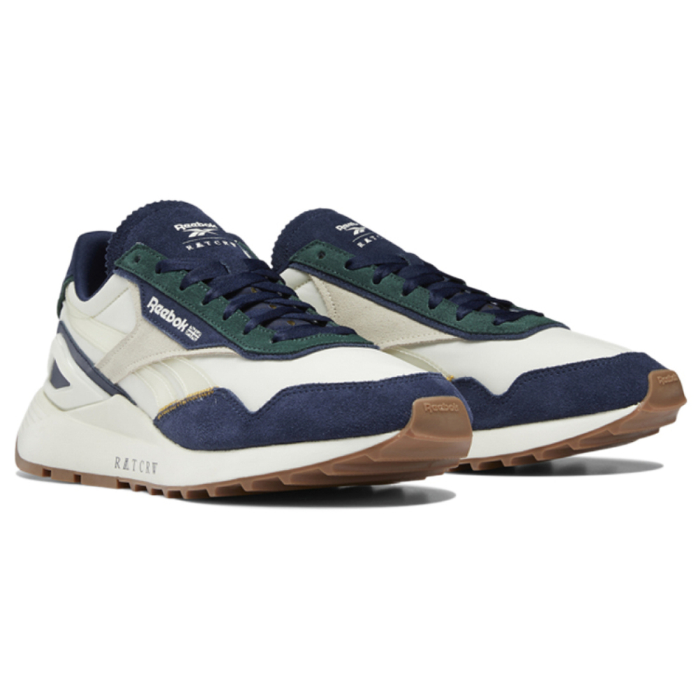 ROMANTIC CROWN x Reebok Classic Leather Legacy AZ