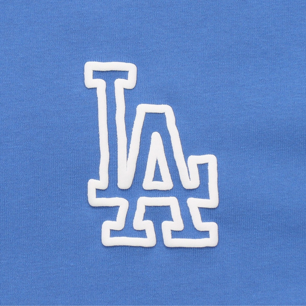 MLB T