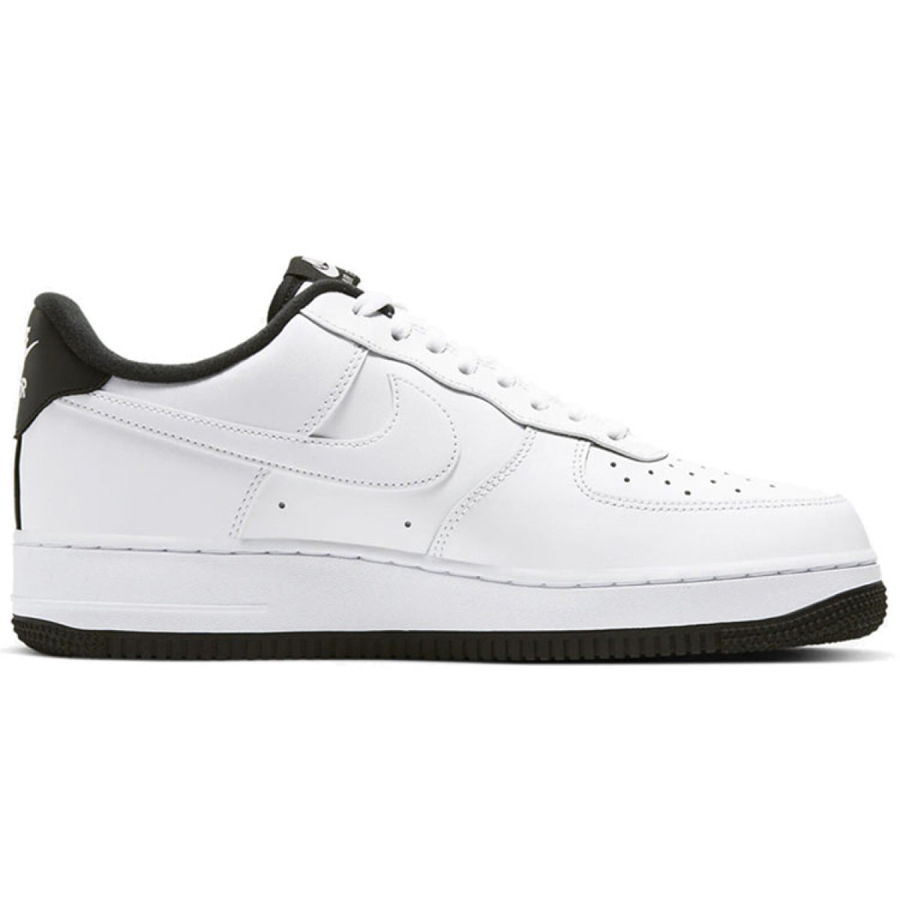 Nike Air Force 1 07