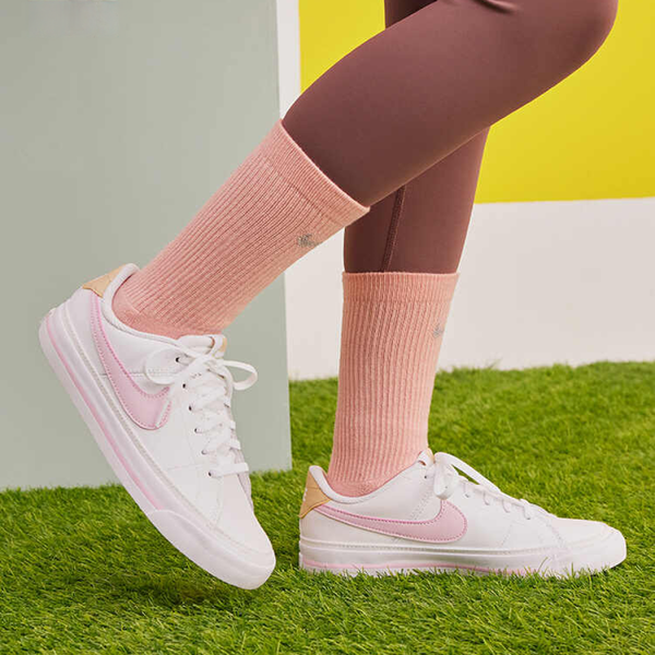 Nike Court Legacy