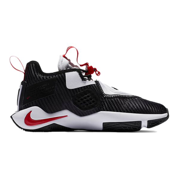 Nike zoom soldier 14