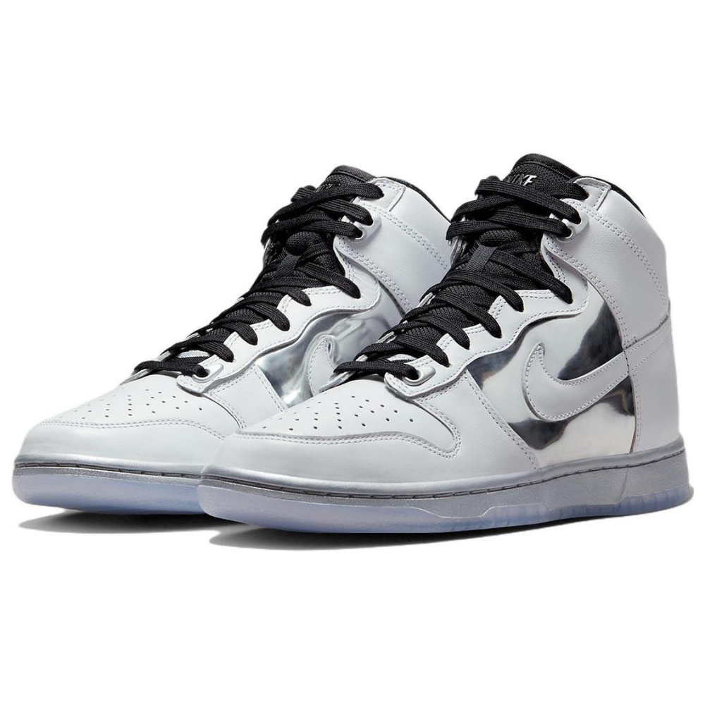 Nike Dunk High "Chrome"