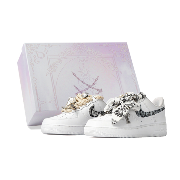 【 】 Nike Air Force 1