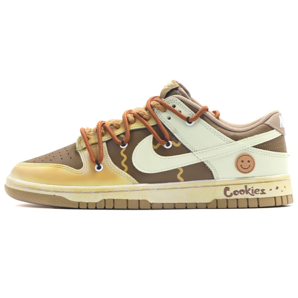 【 】 Nike Dunk Low