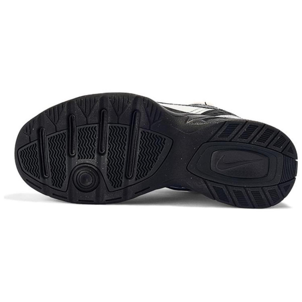 【 】 Nike Air Monarch 4