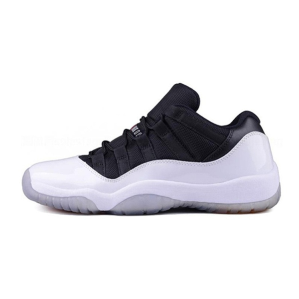 Jordan Air Jordan 11 Low Retro Tuxedo