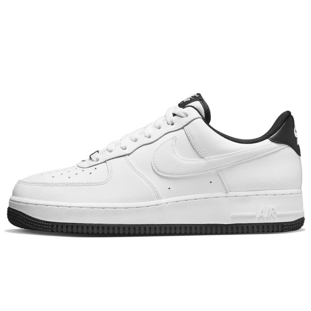 【 】 Nike Air Force 1