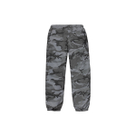Supreme FW18 Reflective Camo Warm Up Pant Snow Camo