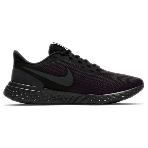 Nike REVOLUTION 5