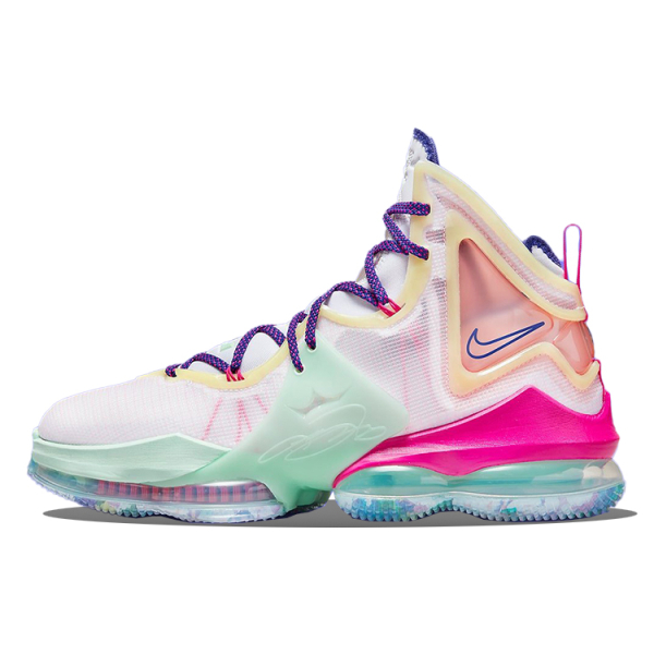 Nike Lebron 19 EP "Love Letter" 19