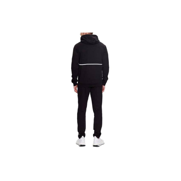 EMPORIO ARMANI EA7 SS23 Logo