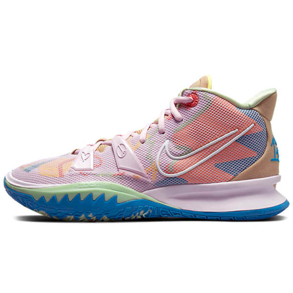 Nike Kyrie 7