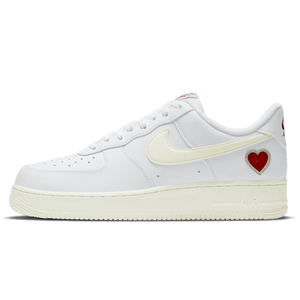 Nike Air Force 1 "Valentine's Day"