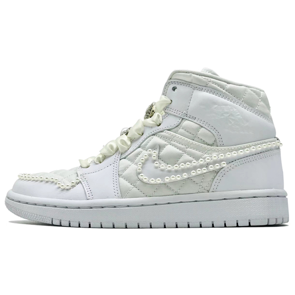 【 】 Jordan Air Jordan 1 Mid Quilted White