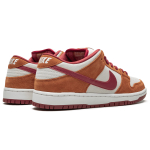 Nike Dunk SB Pro "Russet Cedar"