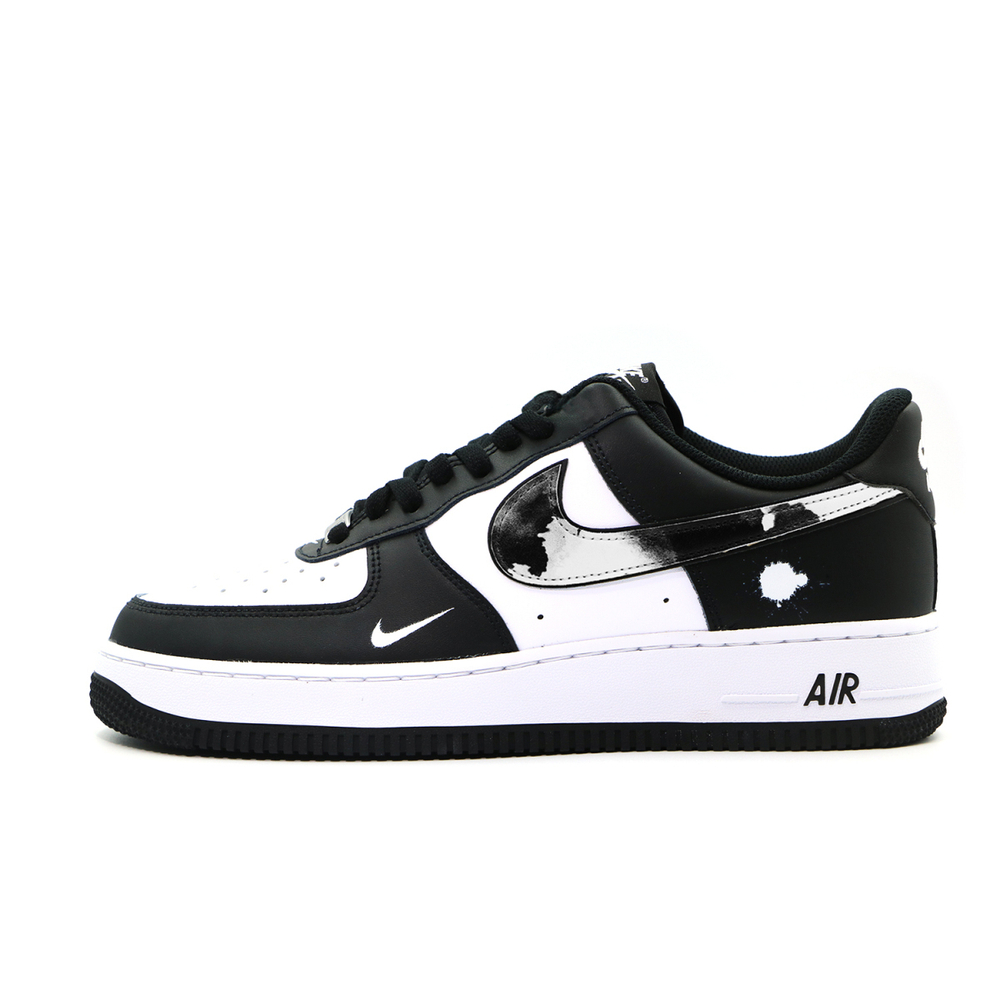 【 】 Nike Air Force 1 "Panda"
