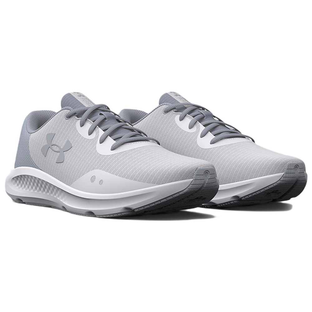 Under Armour Pursuit Tech