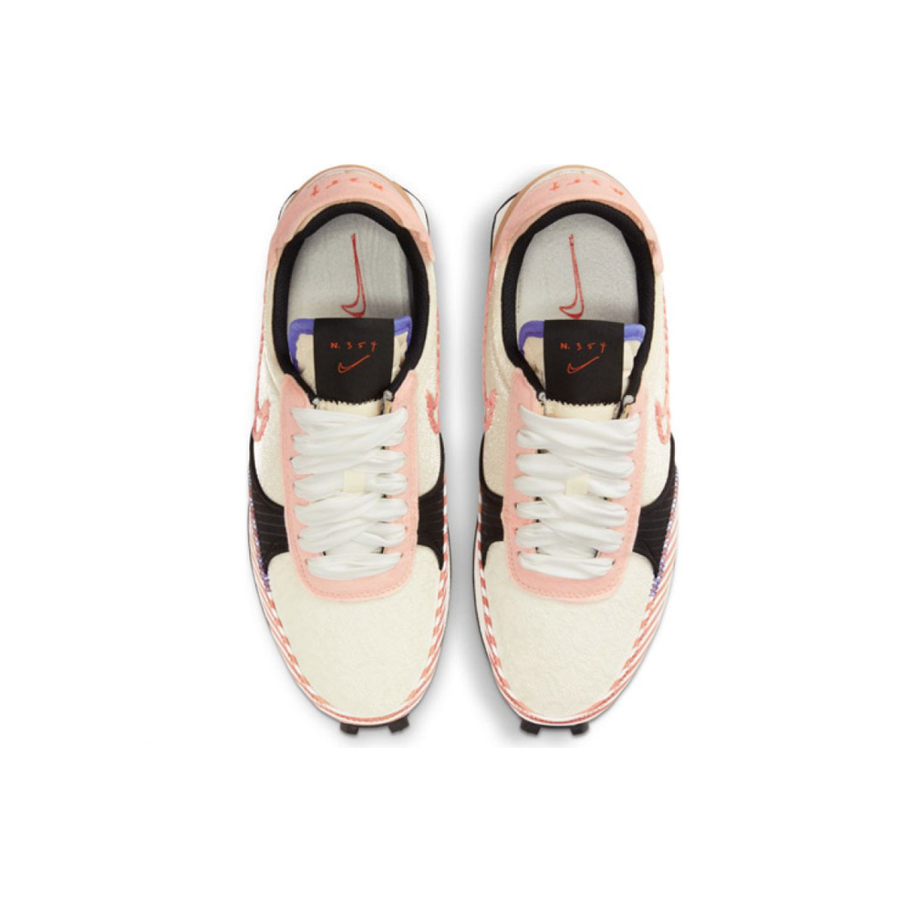 Nike Daybreak type