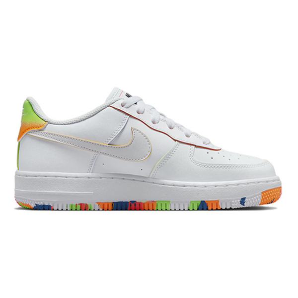 Nike Air Force 1 LV8
