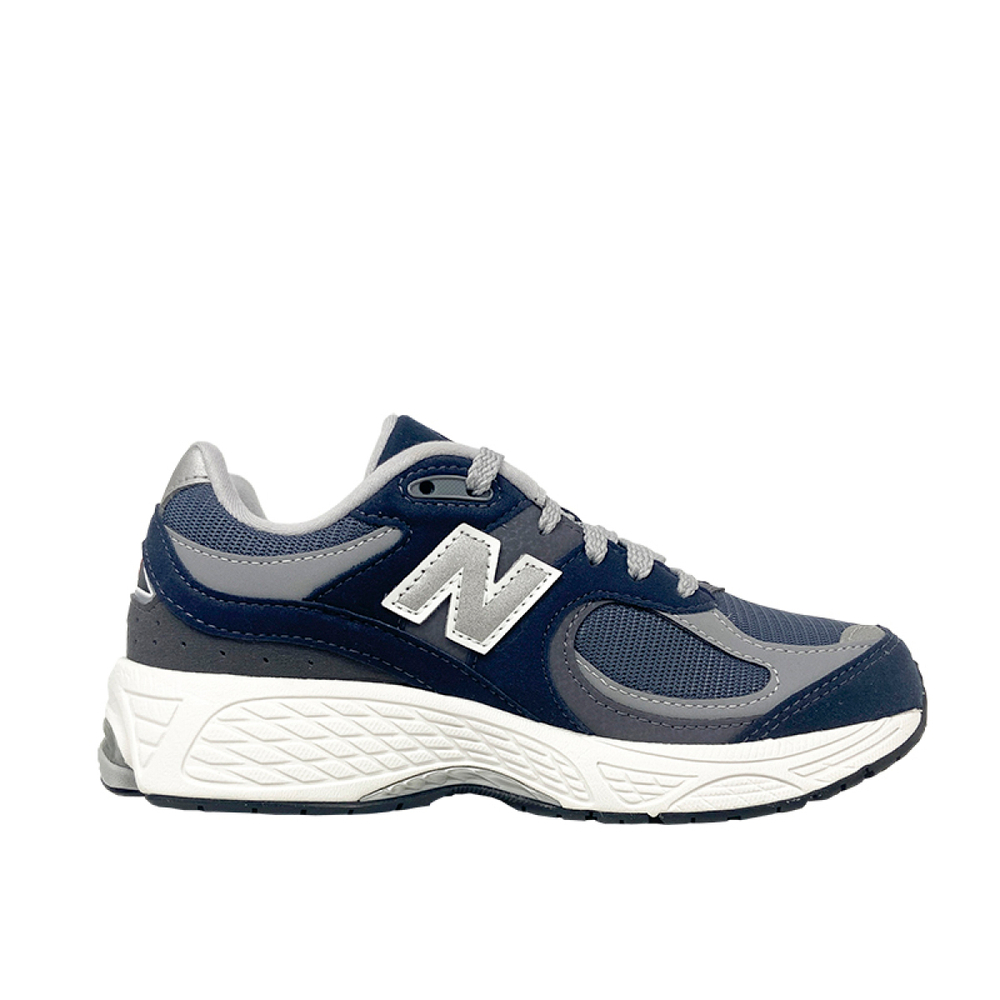 New Balance NB 2002R
