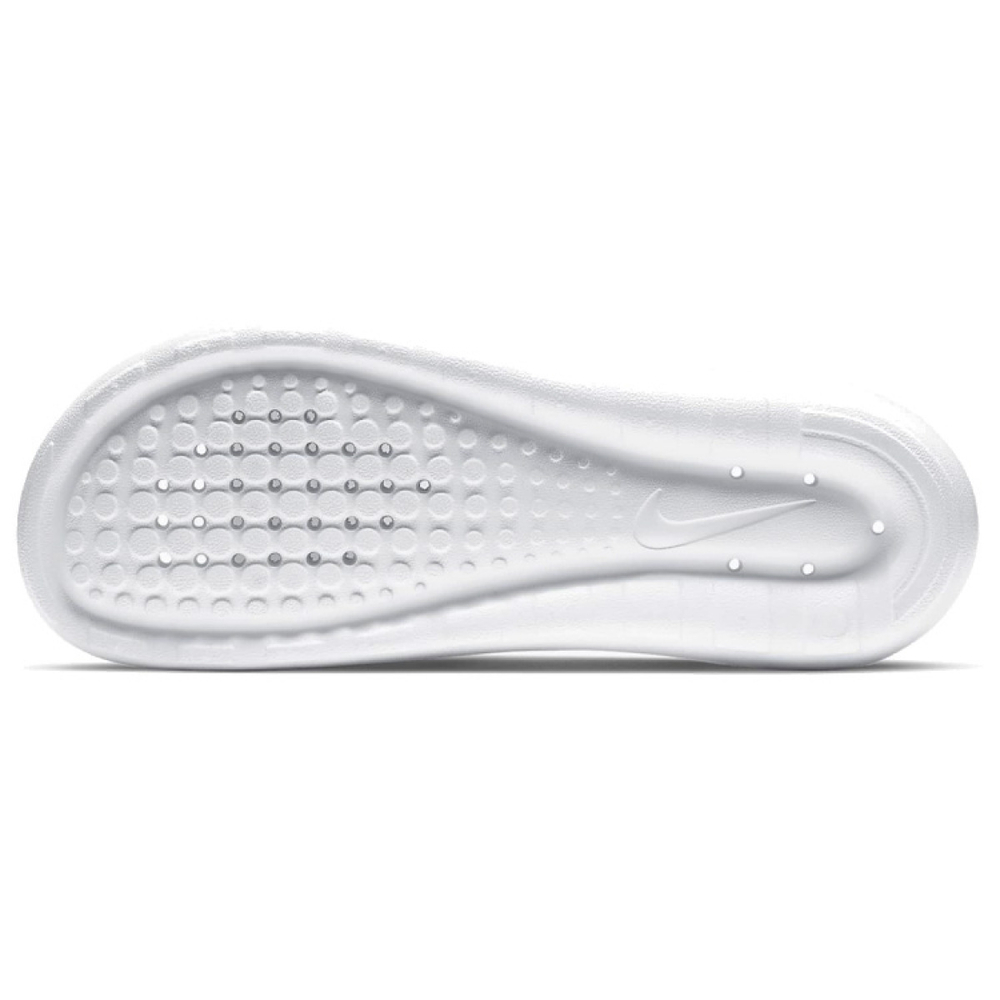 Nike Victori One