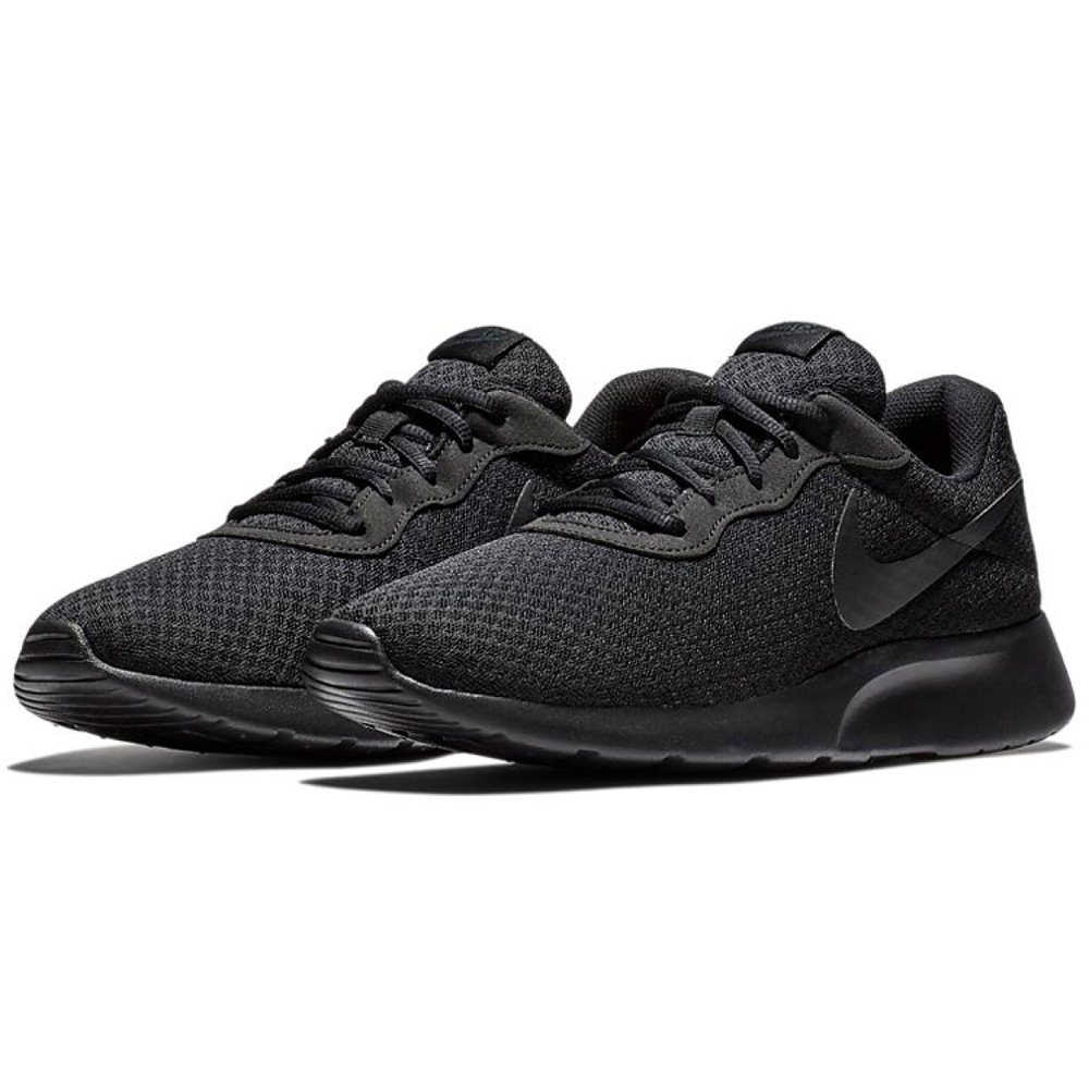 Nike Tanjun