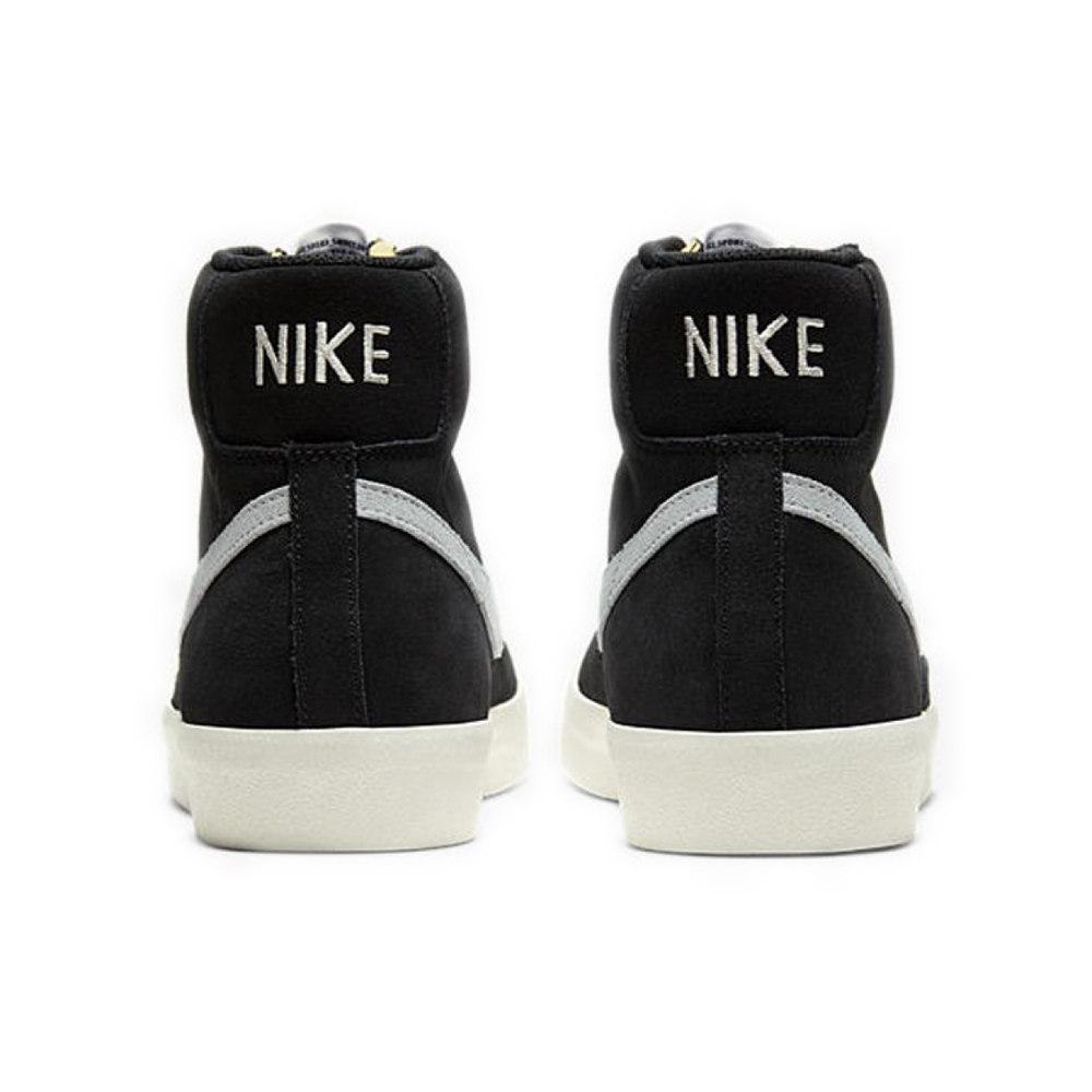 Nike Blazer ’77