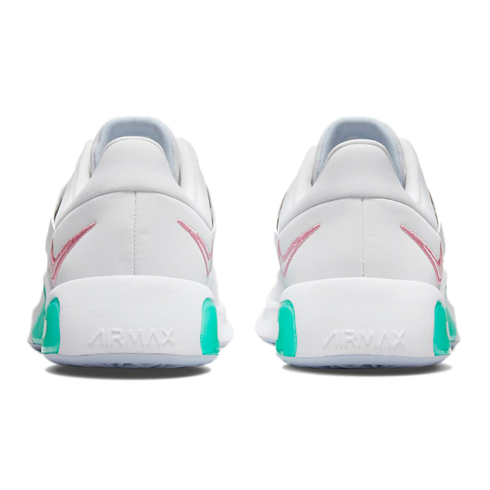 Nike Air Max Bella TR 4