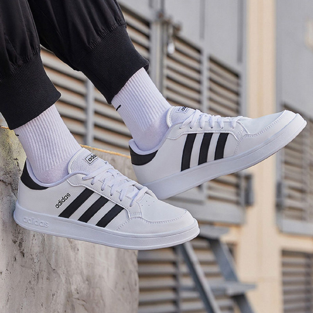 Adidas neo Breaknet