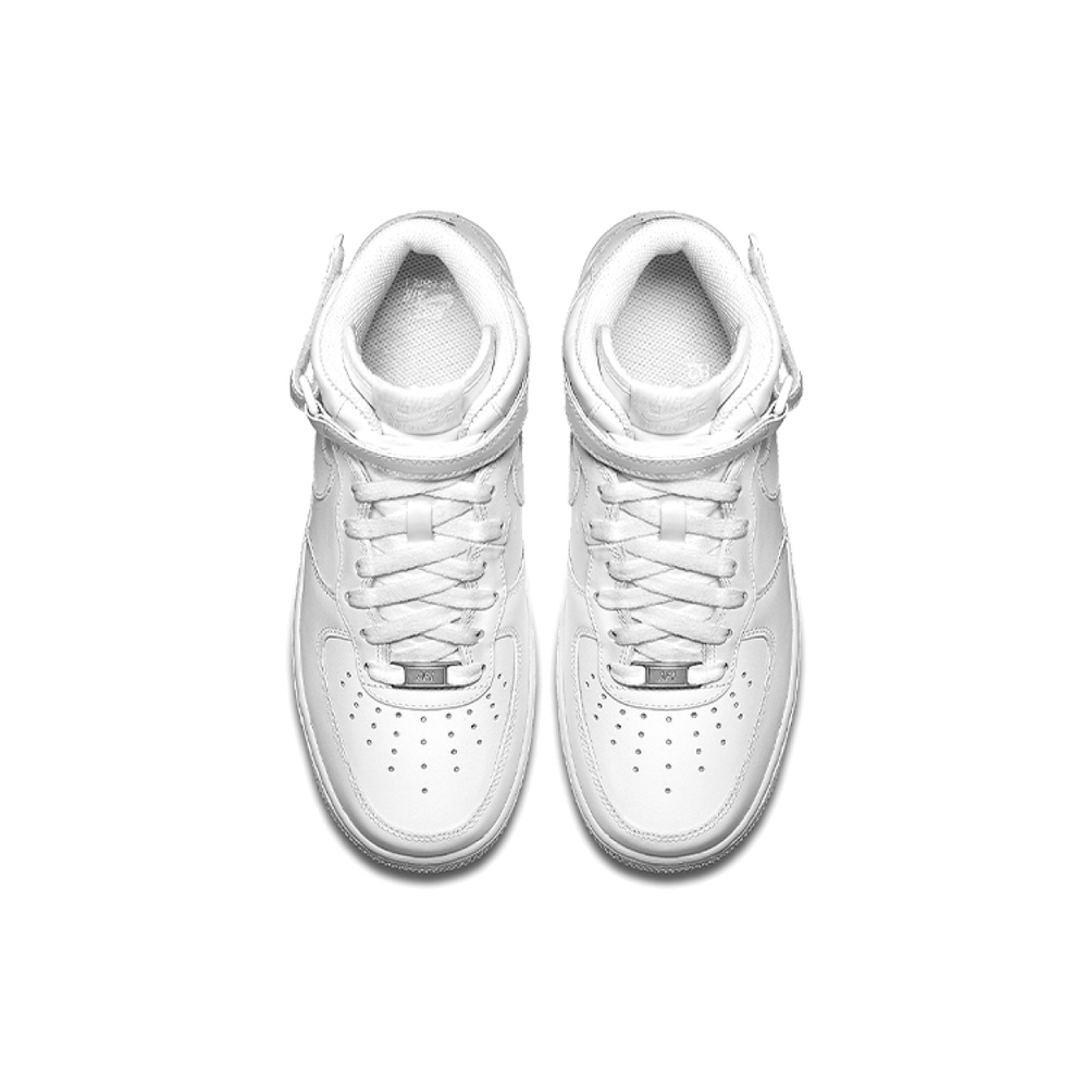 Nike Air Force 1 07 LE