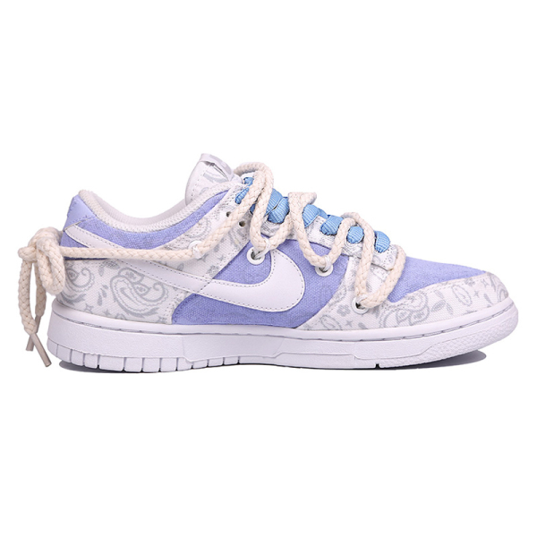 【 】 Nike Dunk ess vibe