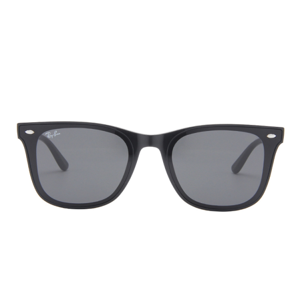 【 】 RayBan