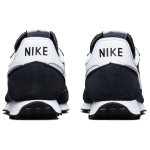 Nike Challenger