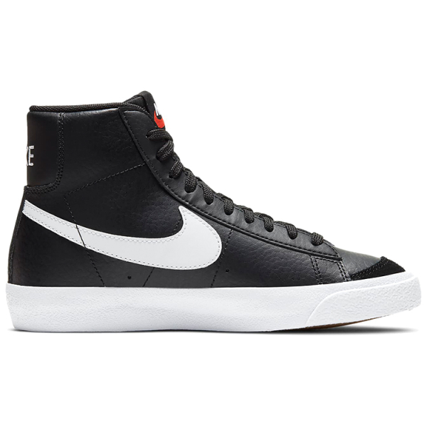 Nike Blazer